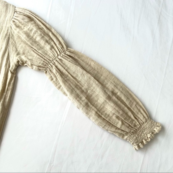 • Illoura the Label Cream Ruched Sleeve Bodysuit • - Picture 2 of 4